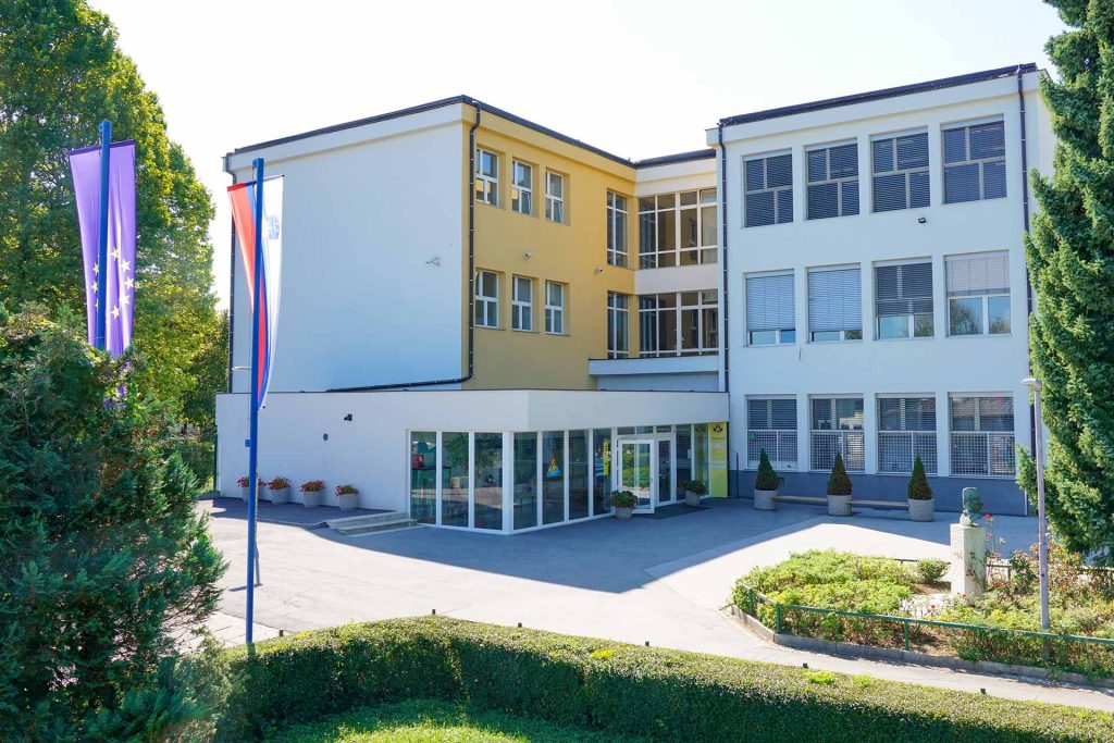 Danila kumar šola naslovna
